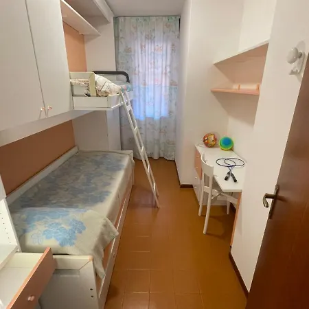 Solarium-6 By Interhome